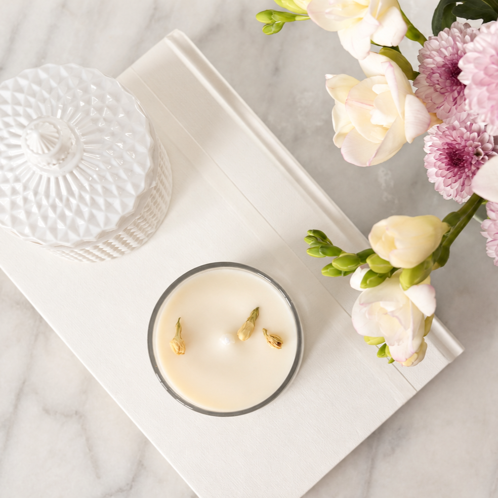 Ultra-Delicate Jasmine Candle